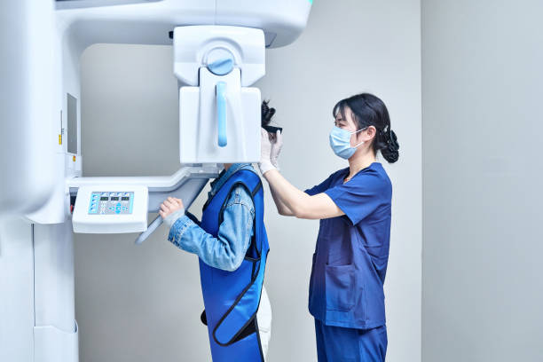 Best Emergency Dental Services for Seniors in Signal Hill, CA